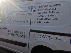 gutter cleaning companies