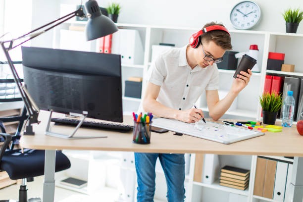 How do I organize classes with extracurricular activities?